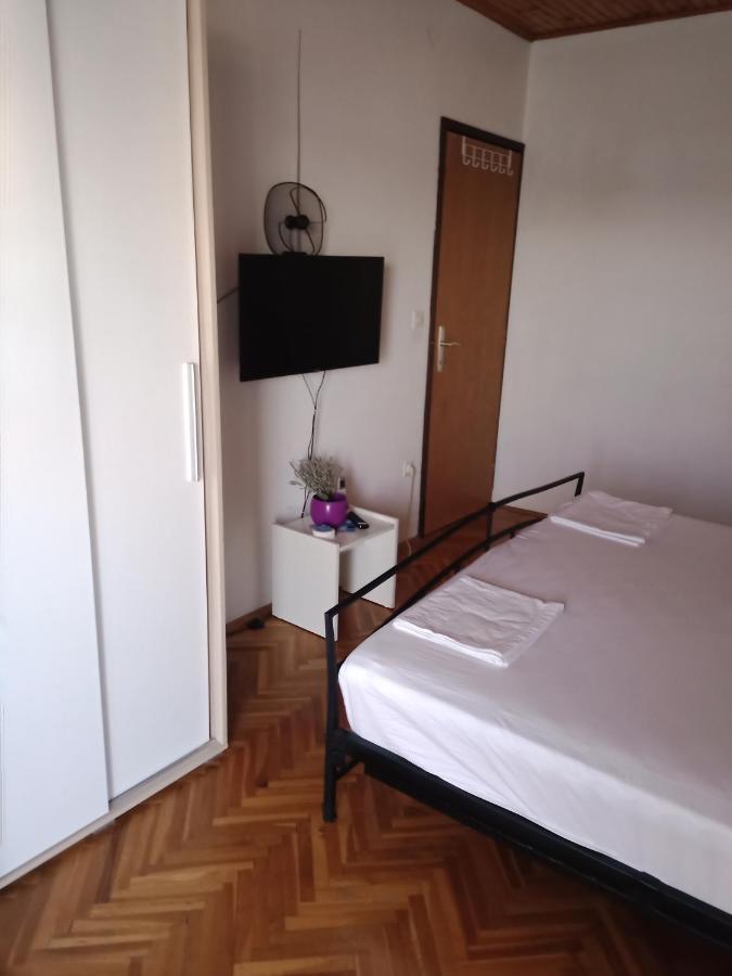 Apartments Lorio Vodice Esterno foto