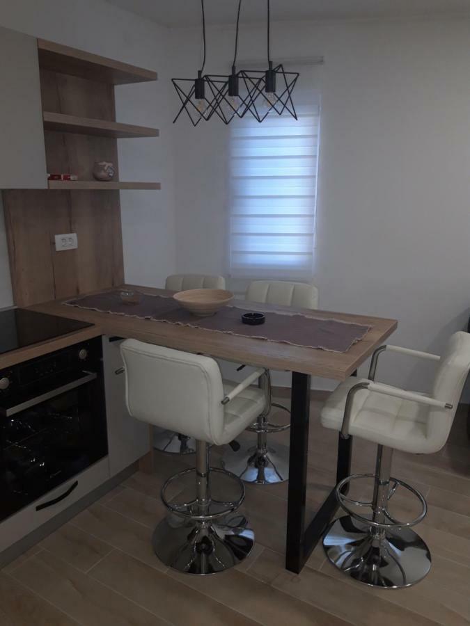 Apartments Lorio Vodice Esterno foto